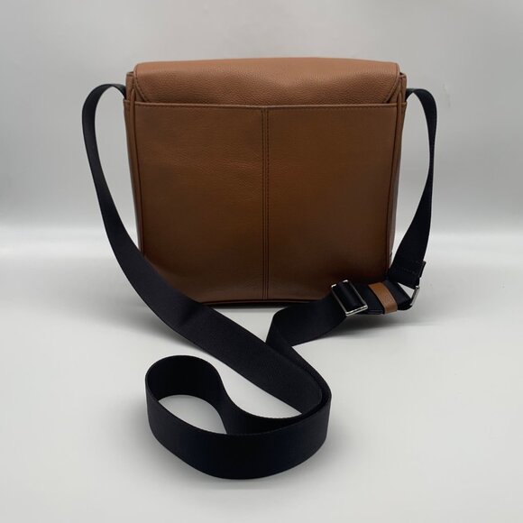 Michael Kors Medium Brown Crossgrain Leather Harrison Messenger Bag - Picture 2 of 11